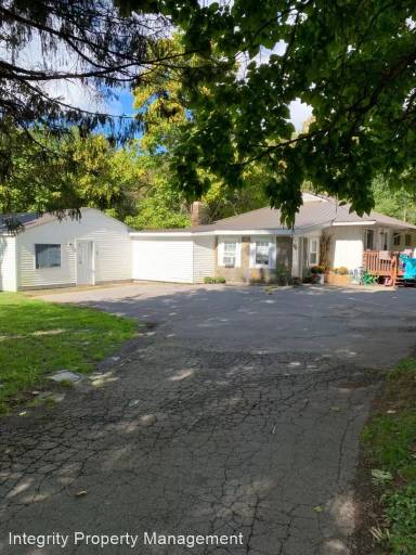 Main picture of 19 Weaver Rd