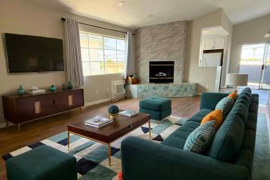 Main picture of 4536 Arizona St