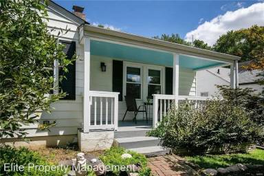 Main picture of 2426 Rockford Ave