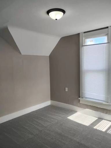 Main picture of 1826 Wilson St