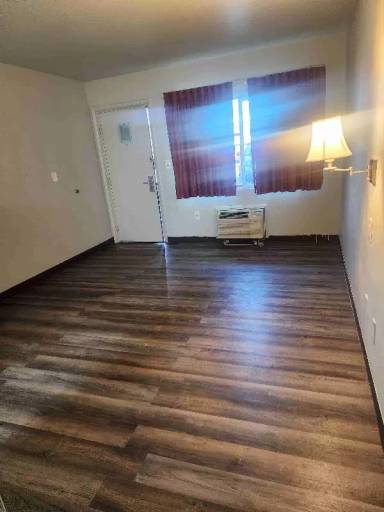 Main picture of 316 S Pioneer Way