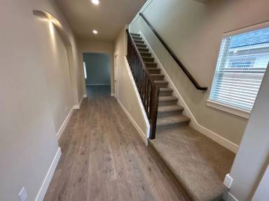 Main picture of 20589 SE Slate Ave