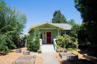 Main picture of 5215 SE Harold St