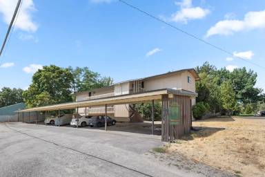 Main picture of 1940 E Tilsley Pl