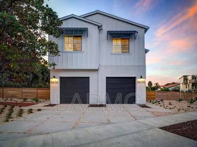 Main picture of 5600 W 78th St