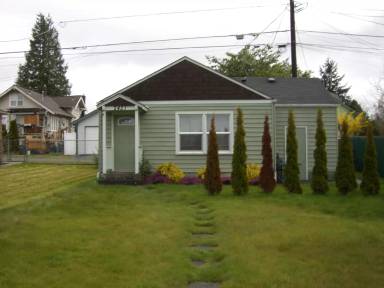 Main picture of 2417-21 Rainier Ave