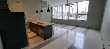 Main picture of 200 Claremont Ave