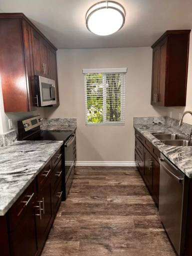 Main picture of 2472 Santa Ana Ave