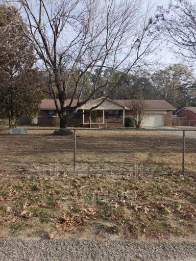 Main picture of 3718 Byrd Rd