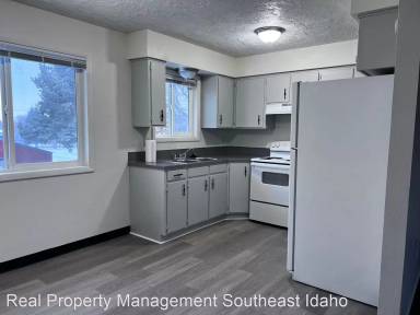 Main picture of 1286 Blaine Ave
