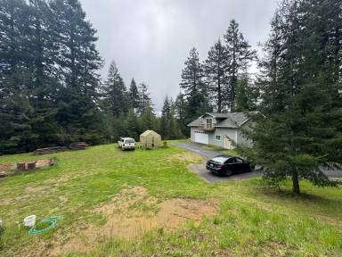 Main picture of 205 Raven Rdg Rd