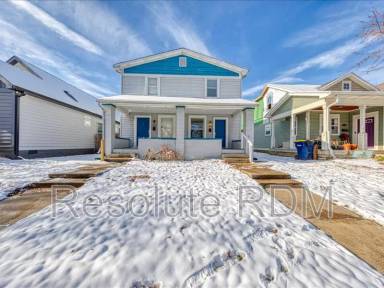 Main picture of 1624 Yandes St