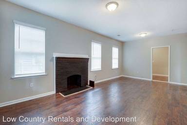 Main picture of 668 E 32nd St