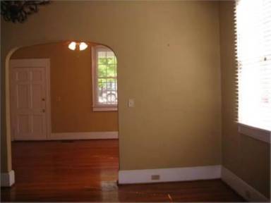 Main picture of 2224 College St