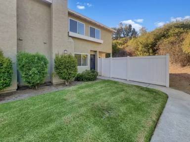 Main picture of 13760 Comuna Dr