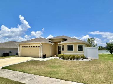 Main picture of 5753 Woodruff Way