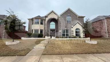 Main picture of 12368 Willowgate Dr