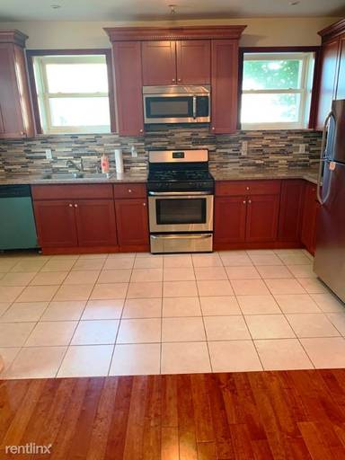 Main picture of 4018 Sea Gate Ave