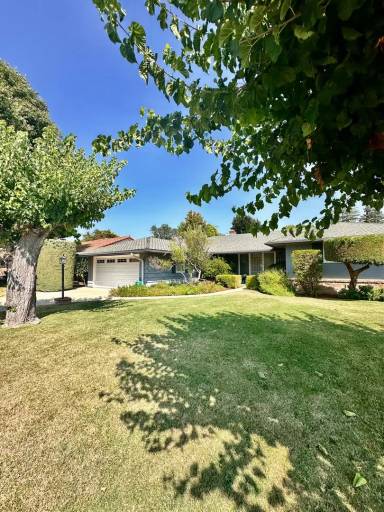 Main picture of 4111 Mulberry Ln