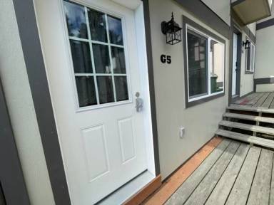 Main picture of 1820 Larch St