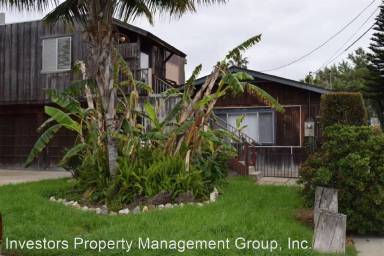 Main picture of 287 1/2 Acacia Ave