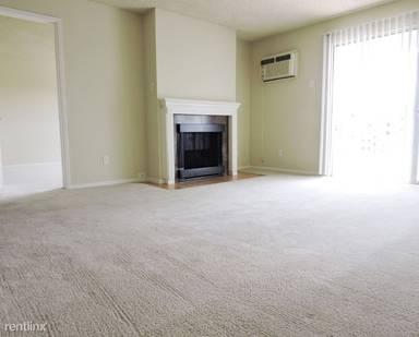 Main picture of Villa Del Sol Apartments