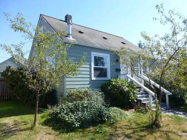 Main picture of 1106 S 12th St
