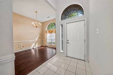 Main picture of 5606 Eagle Rock Rd