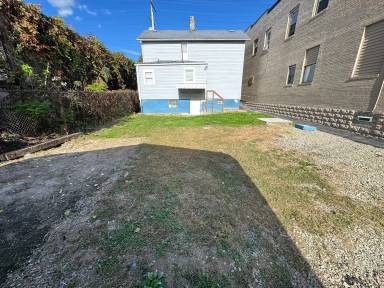 Main picture of 2916 Walnut St