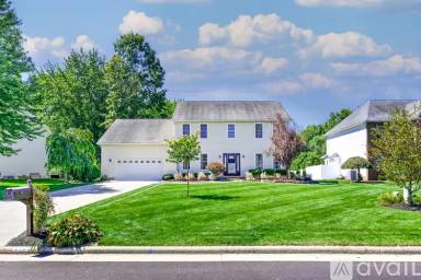 Main picture of 215 Southwind Dr NE