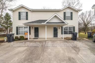 Main picture of 836 Duchess Way