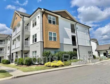 Main picture of 934 Governors Ct
