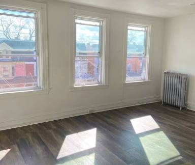 Main picture of 351 E New St