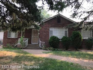 Main picture of 660 Casazza Dr