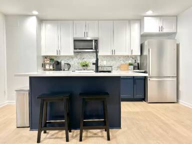 Main picture of 167 Park Cir