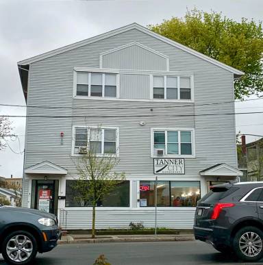 Main picture of 149 Main St
