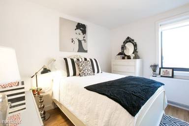 Main picture of 101 West 15th Street Apartments