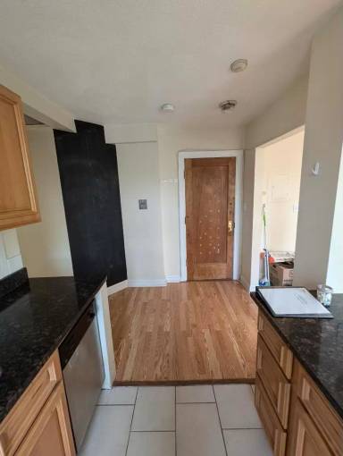 Main picture of 1411 Commonwealth Ave