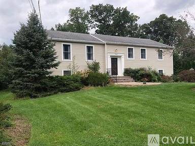Main picture of 14 Mitchell Ave