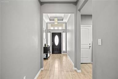 Main picture of 3921 Woodhouse Ln