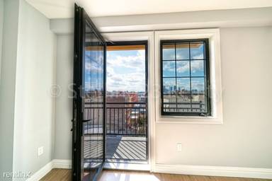 Main picture of 3604 28th Ave