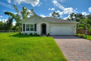 Main picture of 5074 S Cranberry Blvd