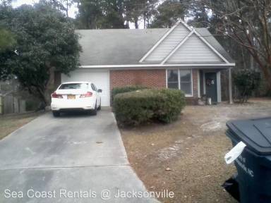 Main picture of 102 Wedgewood Dr