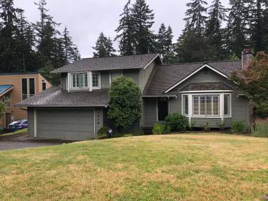 Main picture of 11915 80th Pl NE