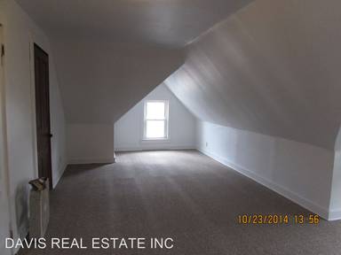 Main picture of 359 361 Main St