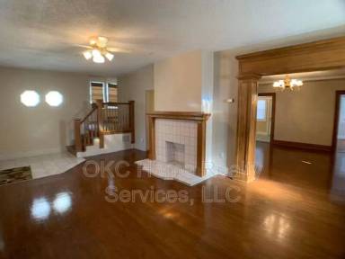 Main picture of 1215 NW 34th St