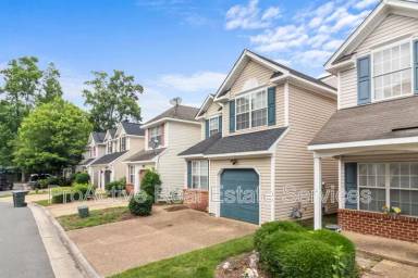 Main picture of 11 Camellia Ln
