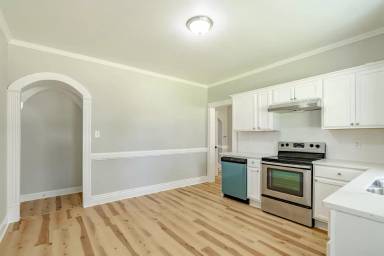 Main picture of 3932 S 2nd St
