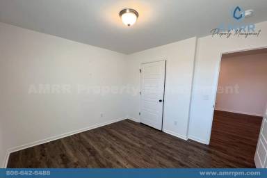 Main picture of 402 Alex Jordan Dr