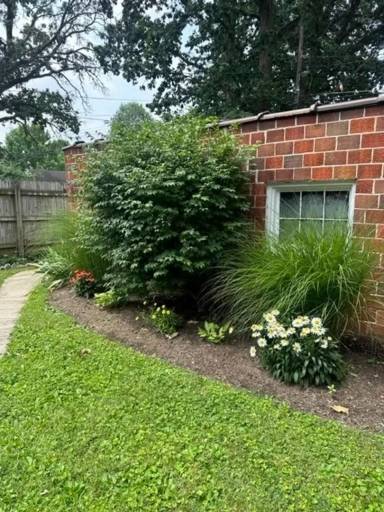 Main picture of 931 Kenwick Rd